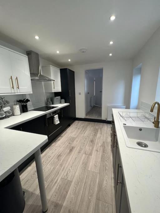 Beautiful Anfield Family Home 利物浦 外观 照片